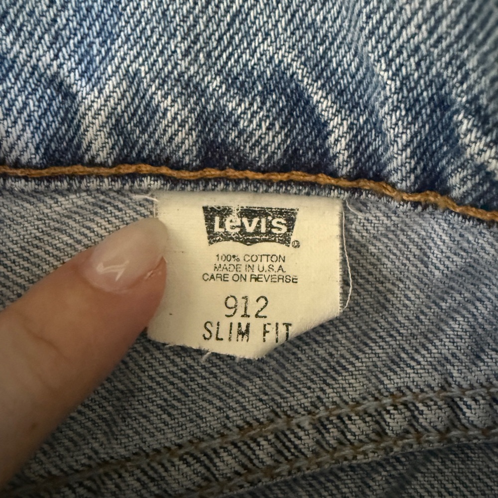Vintage 912 Levi's Blue Denim Women Shorts - Picture 3 of 3